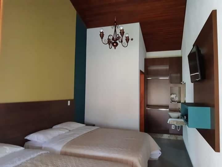 Recanto Mariane Santo Antonio do Amparo Exteriör bild